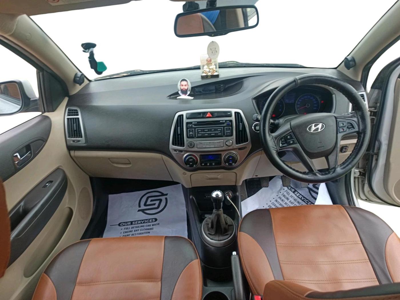 2013 Hyundai i20 ASTA 1.2, Petrol, Manual, 72,274 km, interior