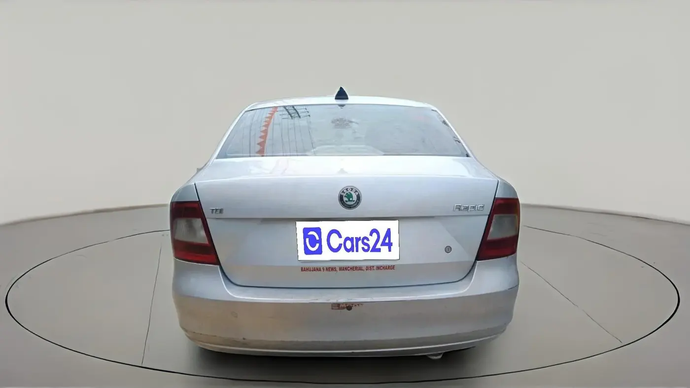 2012 Skoda Rapid ELEGANCE 1.6 TDI CR MT, Diesel, Manual, 1,56,488 km, exterior