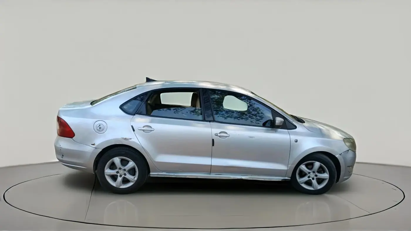 2012 Skoda Rapid ELEGANCE 1.6 TDI CR MT, Diesel, Manual, 1,56,488 km, exterior