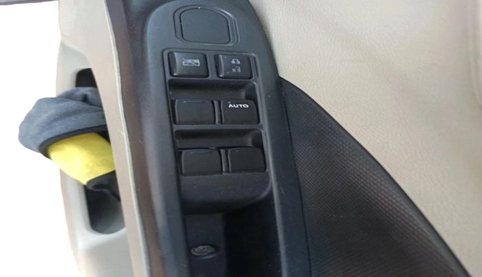 2014 Maruti Celerio VXI AMT, Petrol, Automatic, 83,387 km, interior