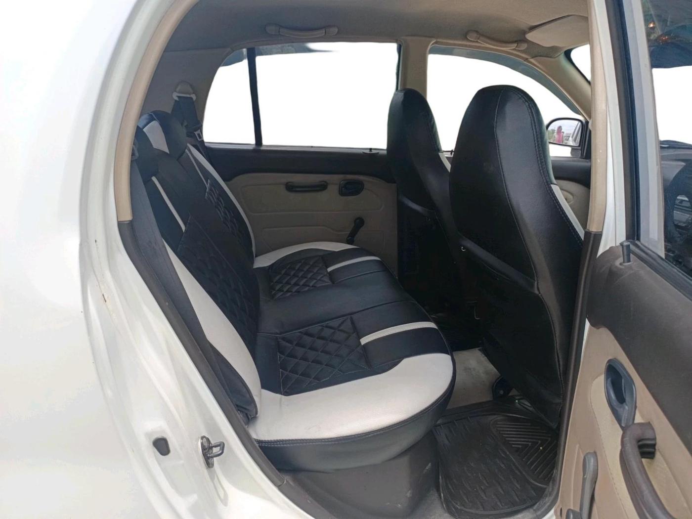 2014 Hyundai Santro Xing GLS, Petrol, Manual, 1,11,372 km, interior