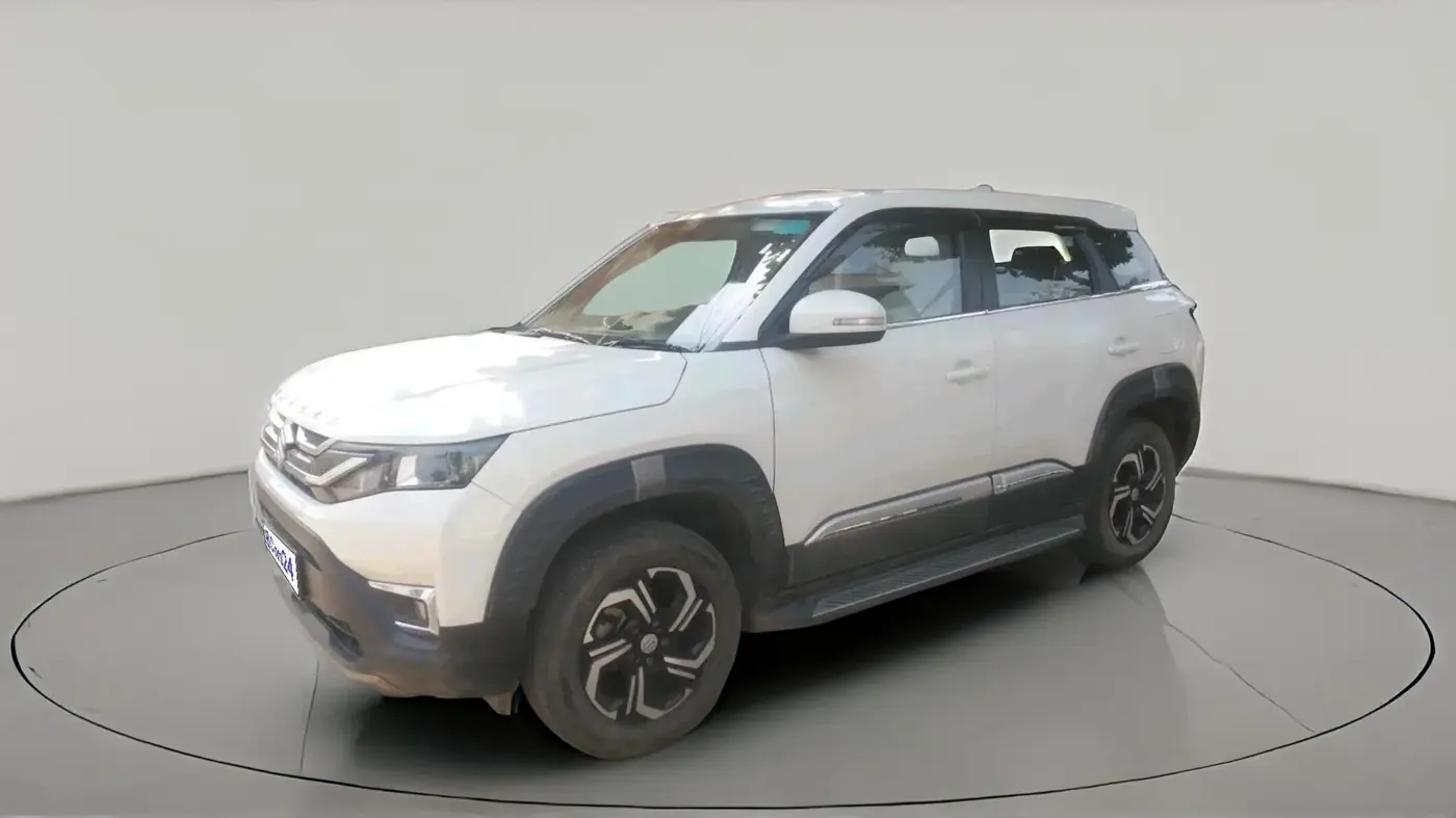 2024 Maruti BREZZA LXI, Petrol, Manual, 30,249 km, exterior
