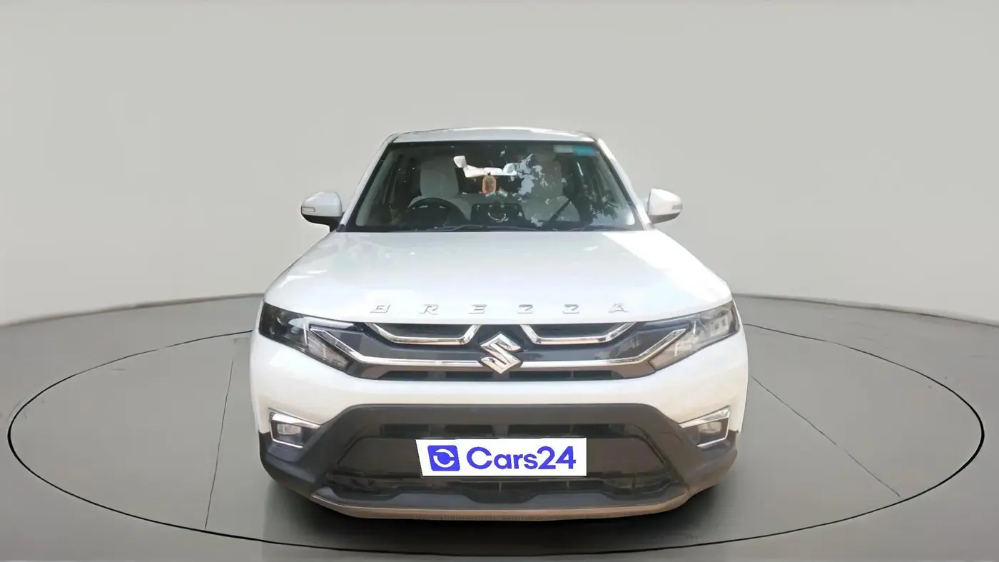 2024 Maruti BREZZA LXI, Petrol, Manual, 30,249 km, exterior