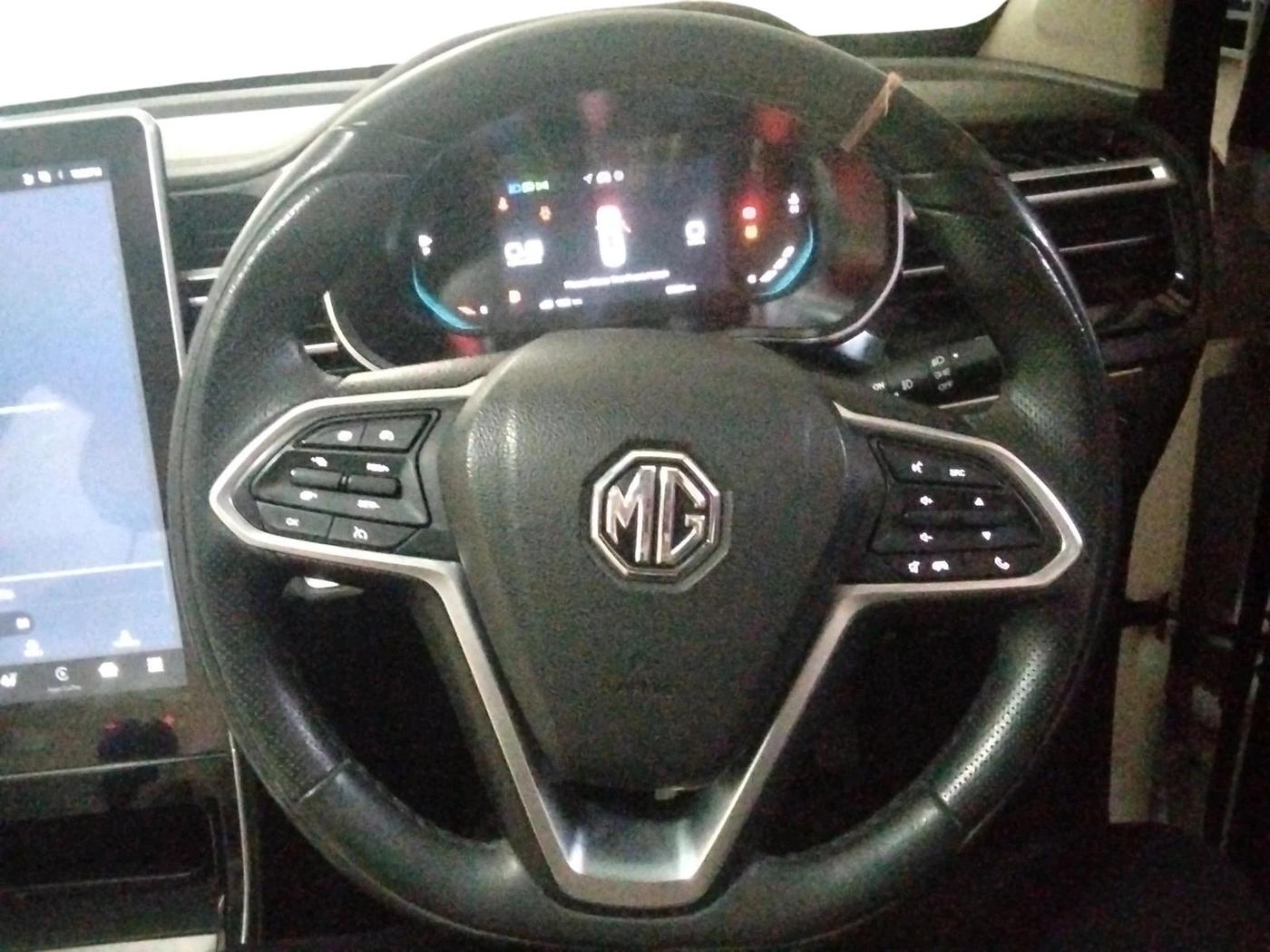 2023 MG HECTOR SMART PRO 1.5 TURBO MT PETROL, Petrol, Manual, 9,351 km, interior