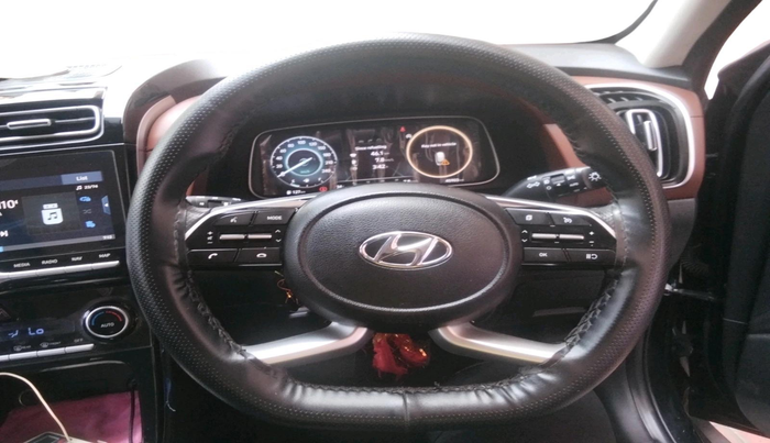 2024 Hyundai ALCAZAR PLATINUM 1.5 TURBO PETROL MT 7STR, Petrol, Manual, 45,903 km, interior