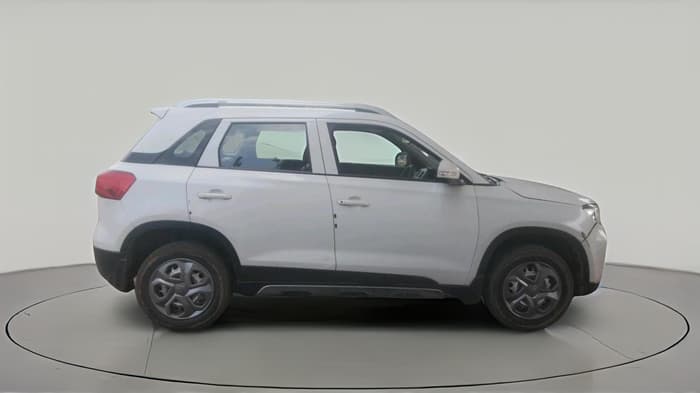 2021 Maruti Vitara Brezza LXI, Petrol, Manual, 82,418 km, exterior