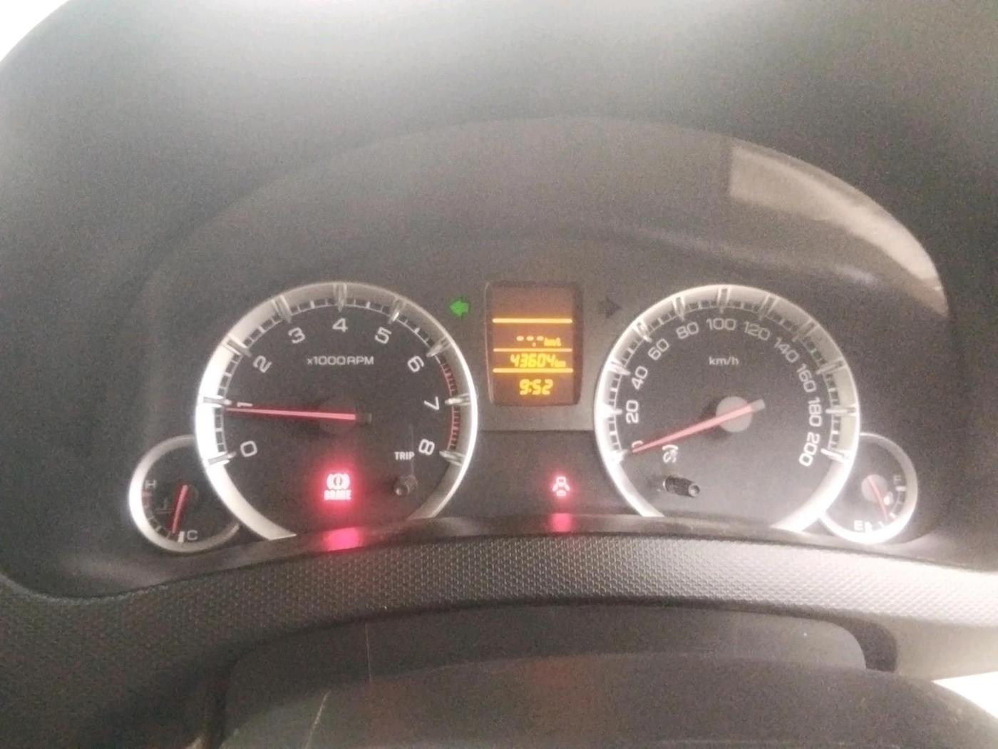 2014 Maruti Swift Dzire VXI, Petrol, Manual, 43,604 km, interior