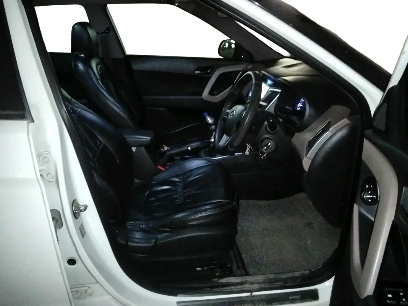 2018 Hyundai Creta E PLUS 1.6 PETROL, Petrol, Manual, 54,858 km, interior
