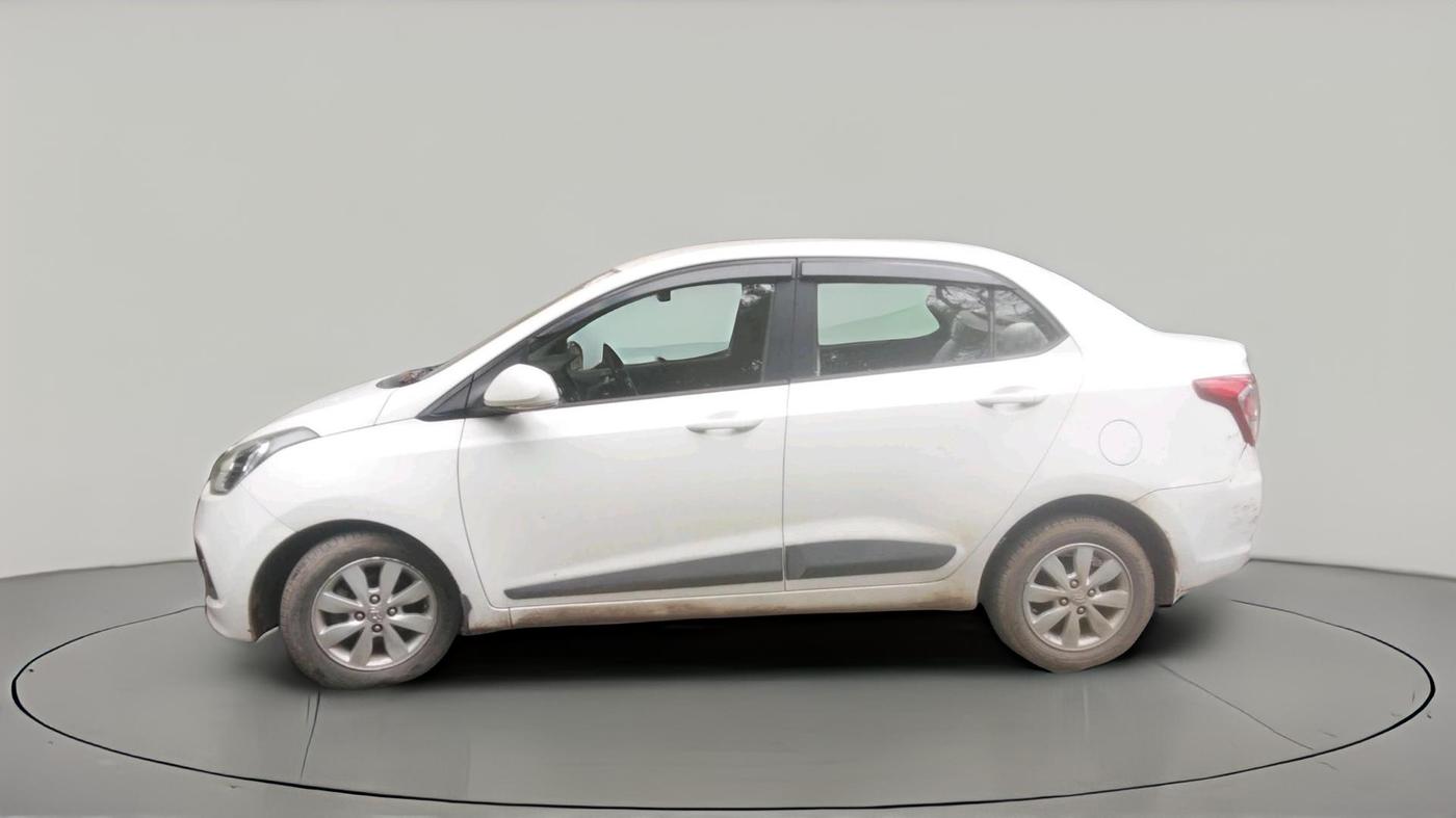 2016 Hyundai Xcent SX 1.2, Petrol, Manual, 1,00,451 km, exterior