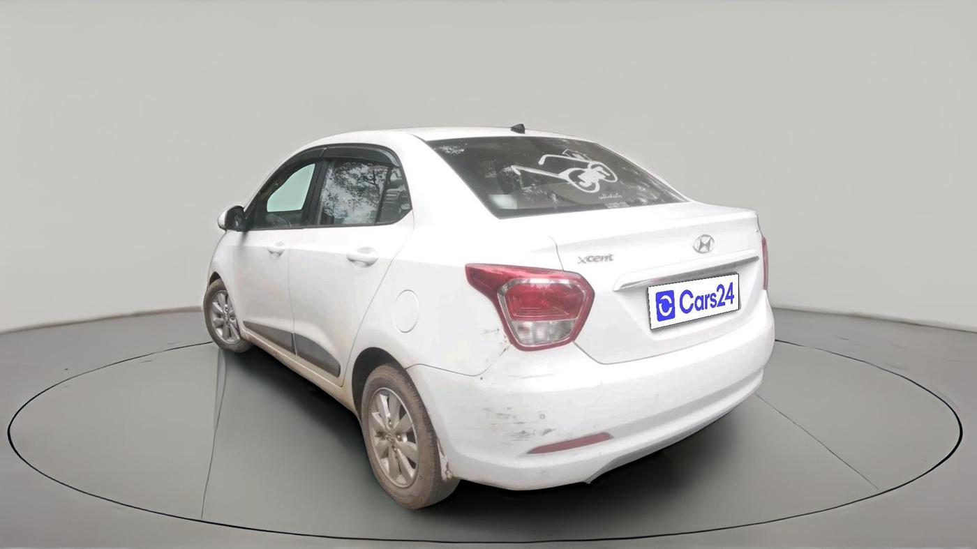 2016 Hyundai Xcent SX 1.2, Petrol, Manual, 1,00,451 km, exterior
