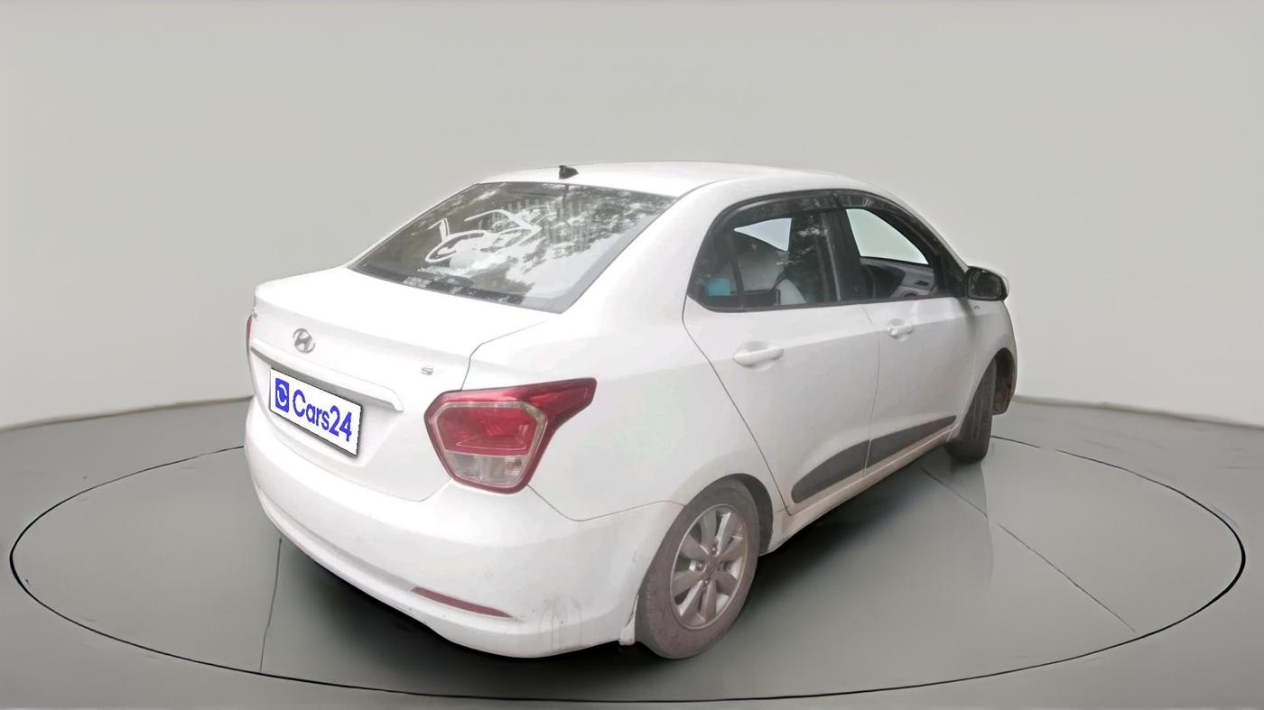 2016 Hyundai Xcent SX 1.2, Petrol, Manual, 1,00,451 km, exterior