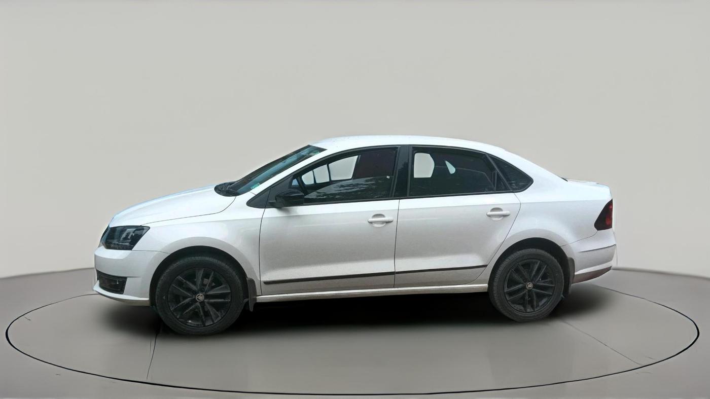 2020 Skoda Rapid 1.0 AMBITION TSI MT, Petrol, Manual, 42,395 km, exterior