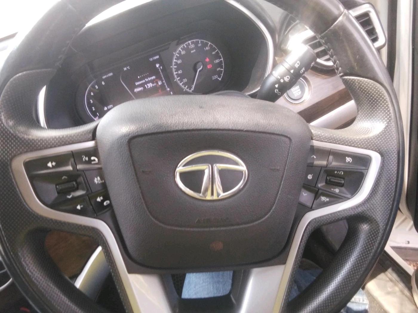 2019 Tata Harrier XZ 2.0L, Diesel, Manual, 67,964 km, interior