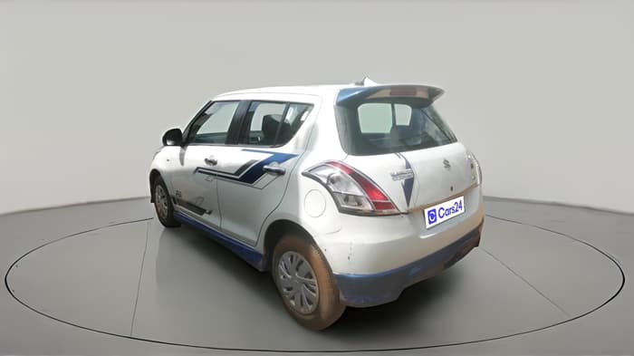 2015 Maruti Swift VXI, Petrol, Manual, 17,402 km, exterior