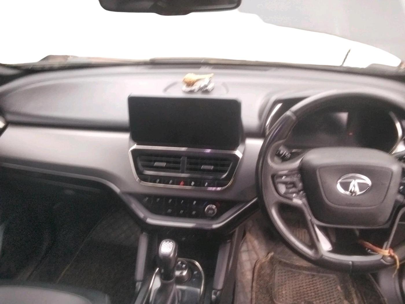 2023 Tata Harrier XZA PLUS 2.0L DARK EDITION, Diesel, Automatic, 1,22,595 km, interior