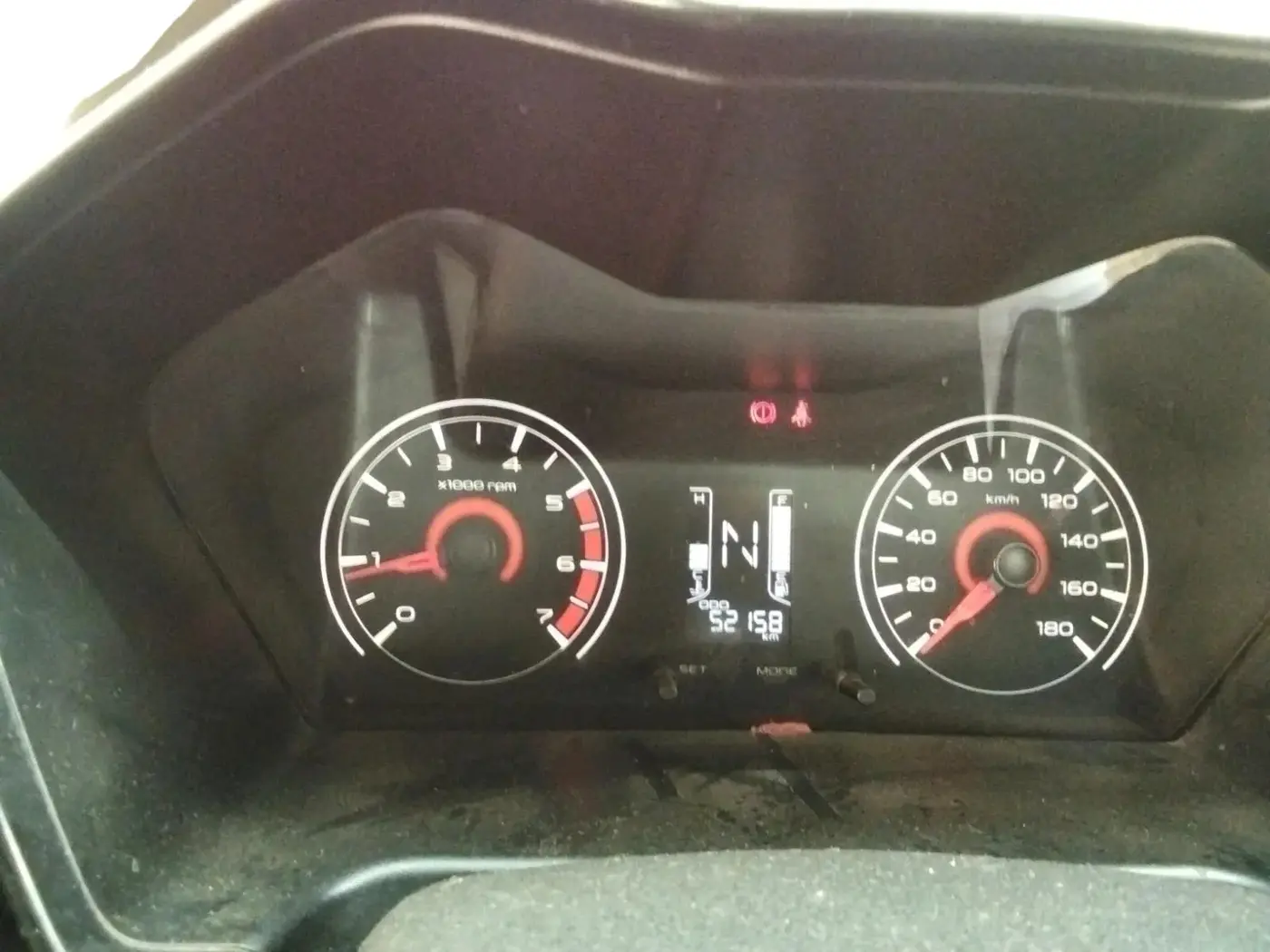 2016 Mahindra Kuv100 K4 6 STR, Petrol, Manual, 52,158 km, interior