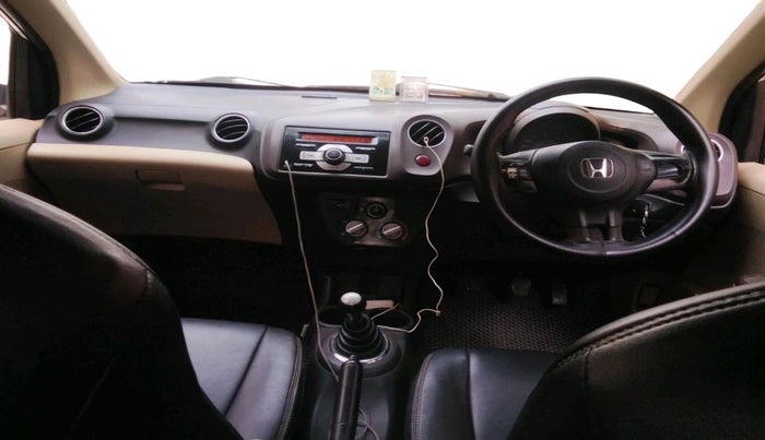 2013 Honda Amaze 1.5L I-DTEC S, Diesel, Manual, 3,02,879 km, interior