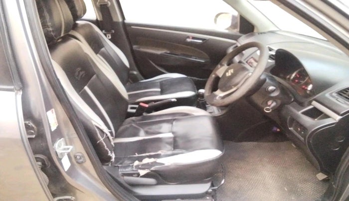2013 Maruti Swift VDI, Diesel, Manual, 1,72,407 km, interior