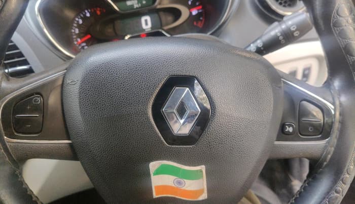 2017 Renault Captur RXL DIESEL, Diesel, Manual, 1,00,250 km, interior