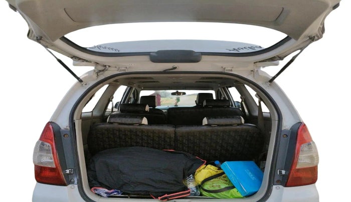 2011 Toyota Innova 2.5 E 7 STR, Diesel, Manual, 1,60,455 km, exterior