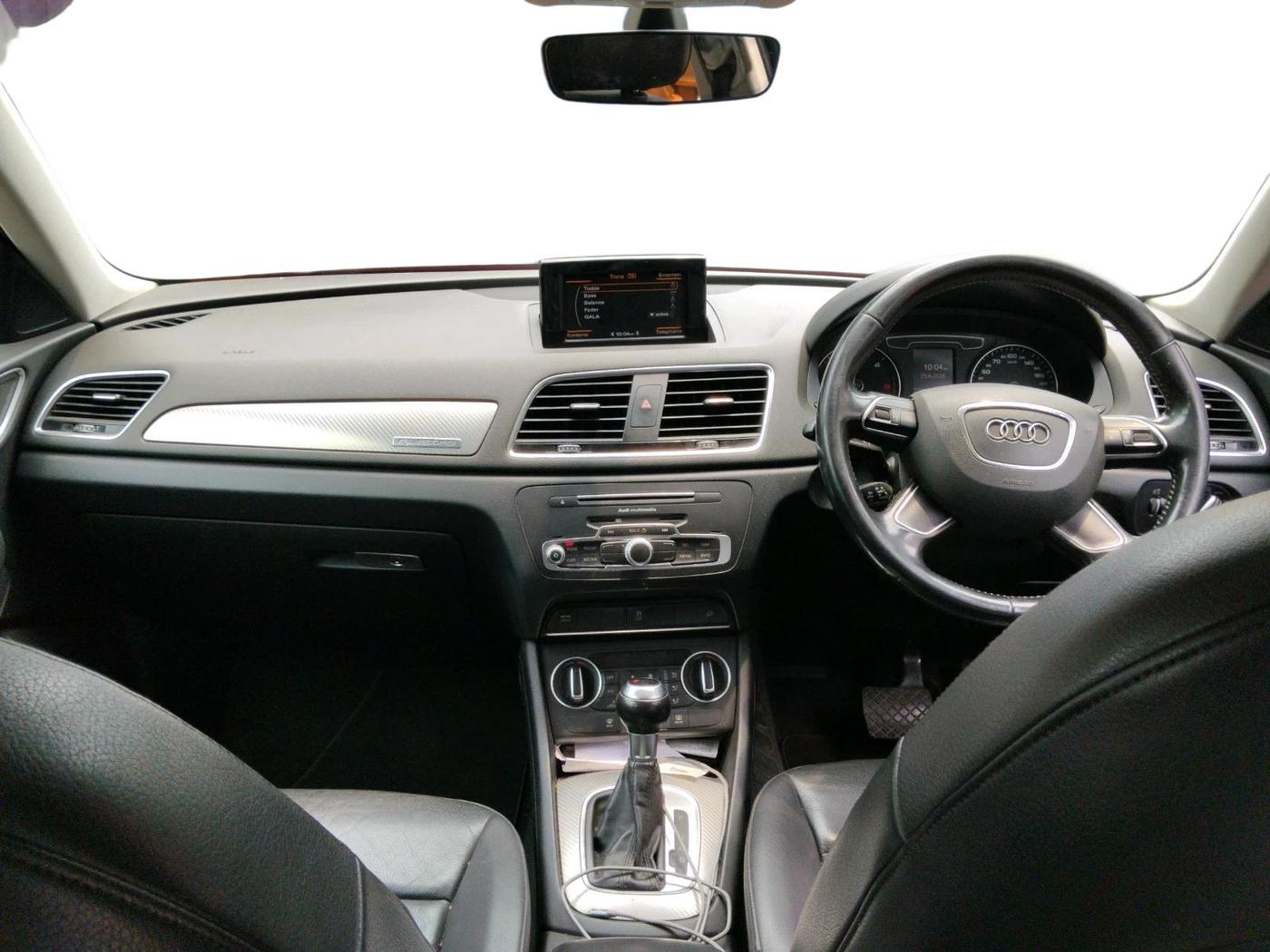 2017 Audi Q3 35 TDI Quattro, Diesel, Automatic, 1,69,697 km, interior