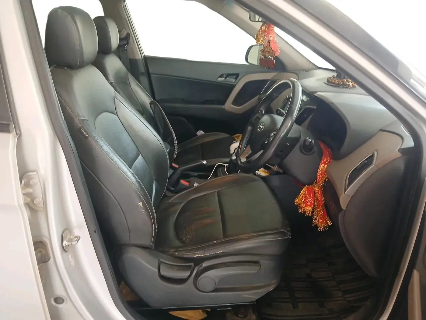 2017 Hyundai Creta SX (O) 1.6 DIESEL, Diesel, Manual, 1,37,358 km, interior