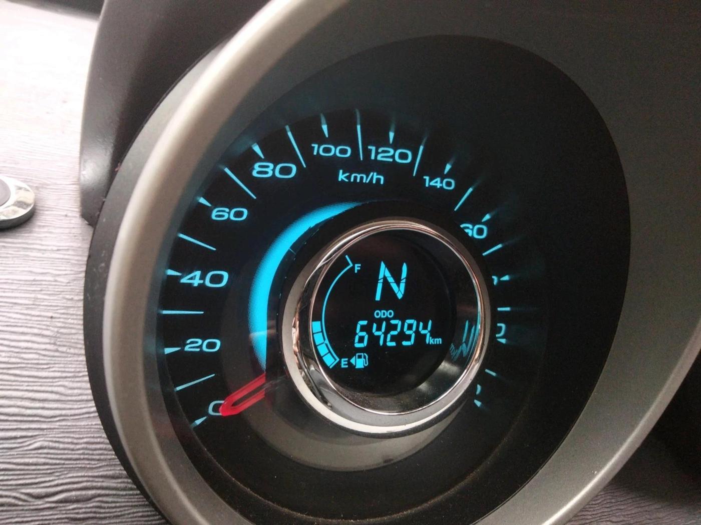 2017 Mahindra XUV500 W10, Diesel, Manual, 64,294 km, interior