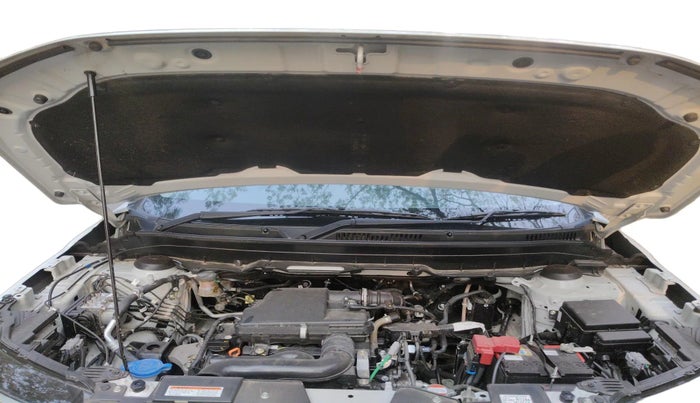 2025 Maruti BREZZA VXI, Petrol, Manual, 2,109 km, exterior