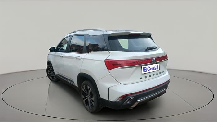 2023 MG HECTOR PLUS SHARP PRO 1.5 PETROL TURBO CVT 7 STR, Petrol, Automatic, 63,166 km, exterior