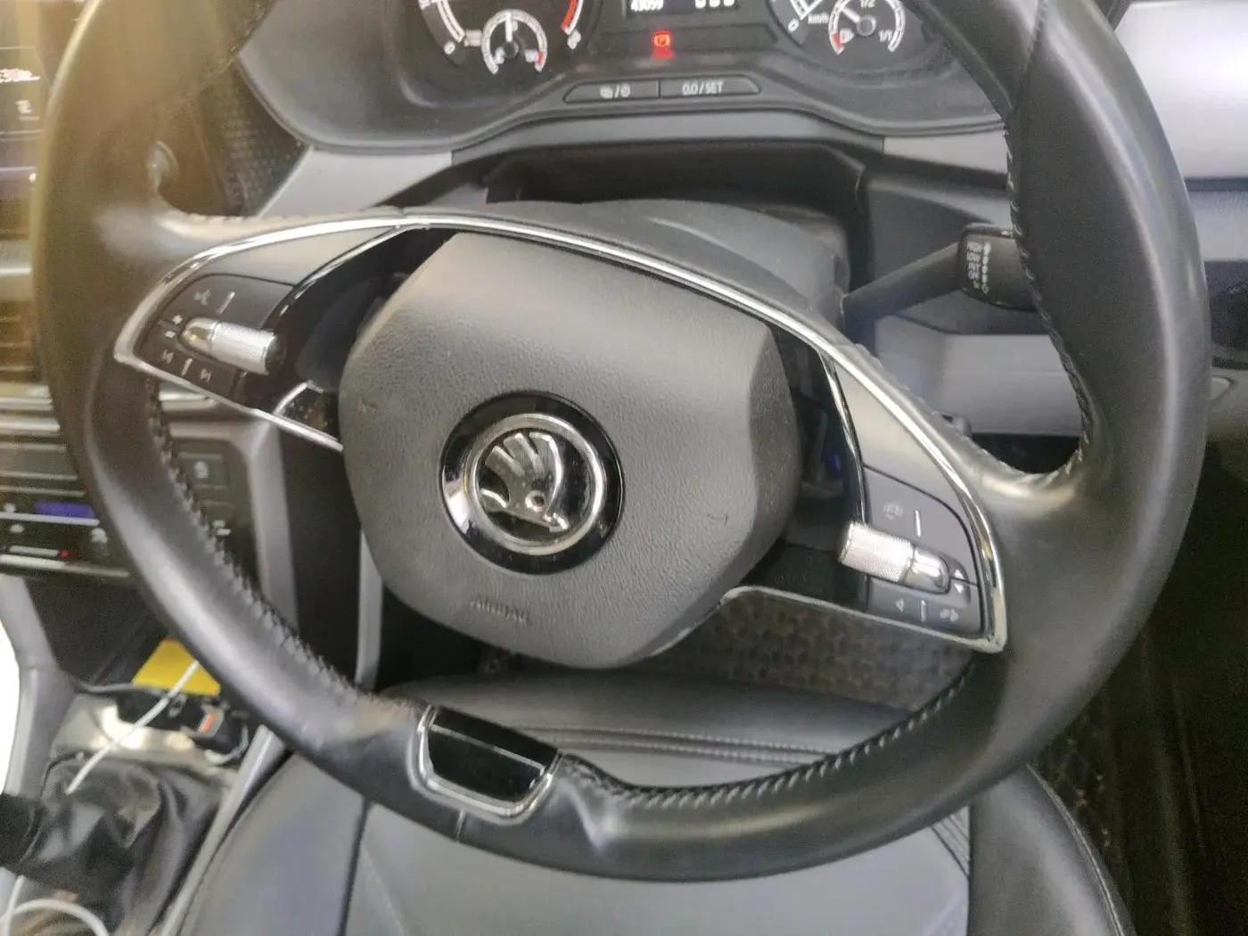 2023 Skoda KUSHAQ AMBITION 1.0L TSI MT, Petrol, Manual, 44,000 km, interior