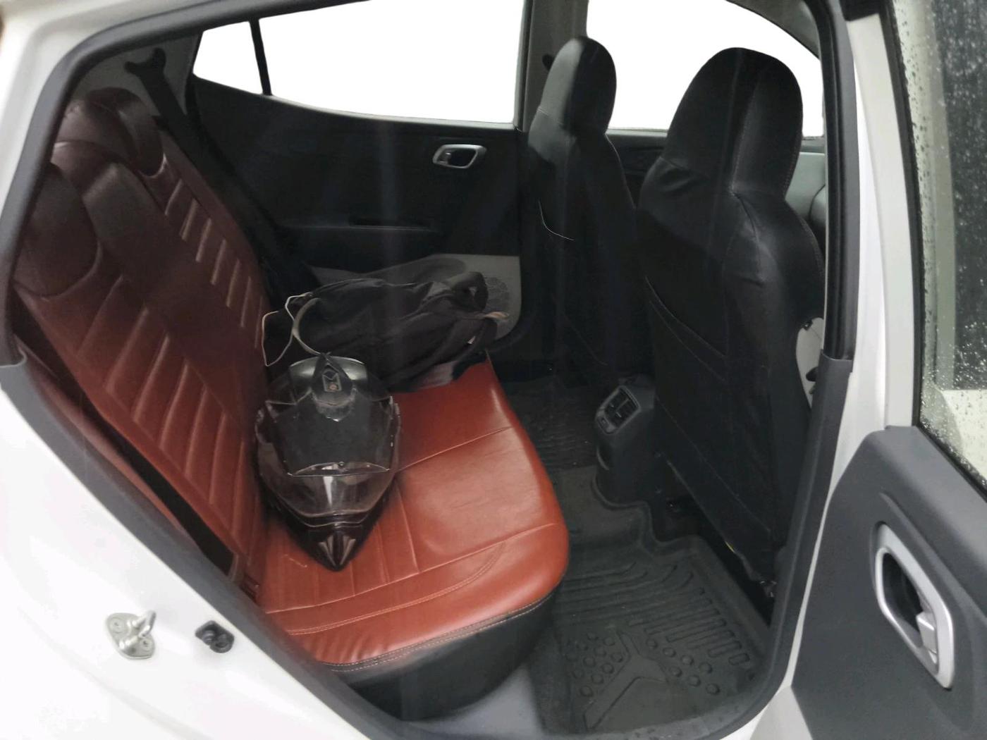 2023 Hyundai GRAND I10 NIOS SPORTZ AMT 1.2 KAPPA VTVT, Petrol, Automatic, 22,521 km, interior