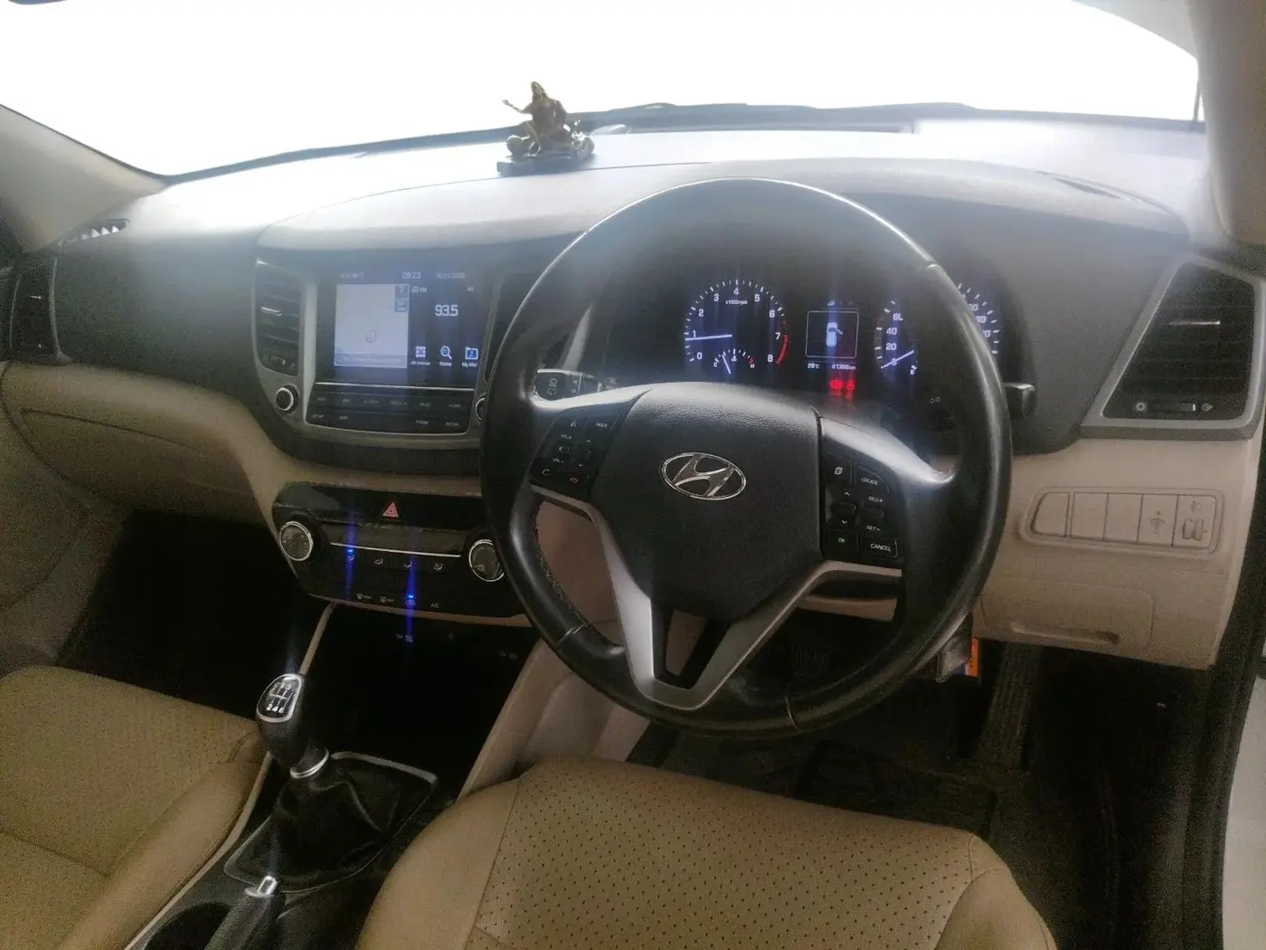 2017 Hyundai Tucson 2WD MT PETROL, Petrol, Manual, 41,366 km, interior