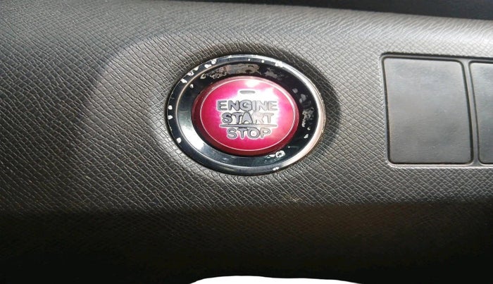 2017 Honda BR-V 1.5L I- DTEC V, Diesel, Manual, 1,61,276 km, interior