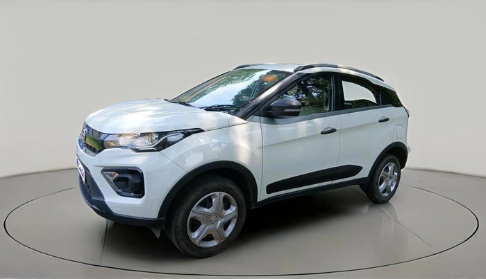 2022 Tata NEXON XM PETROL, Petrol, Manual, 19,694 km, exterior