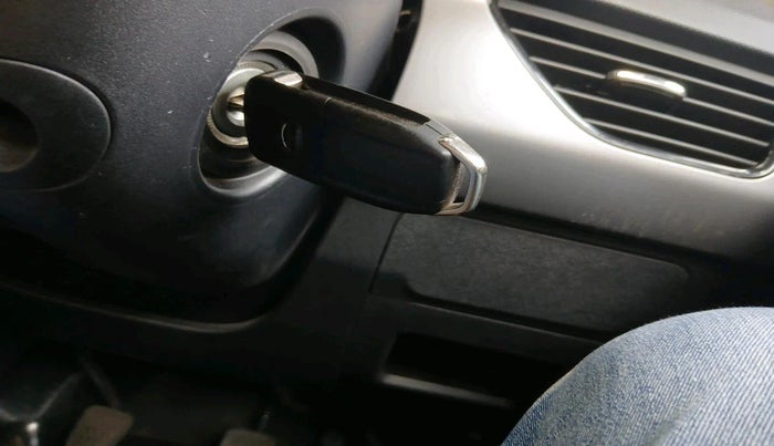 2022 Tata NEXON XM PETROL, Petrol, Manual, 19,694 km, interior