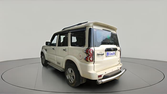 2020 Mahindra Scorpio S5, Diesel, Manual, 2,03,202 km, exterior