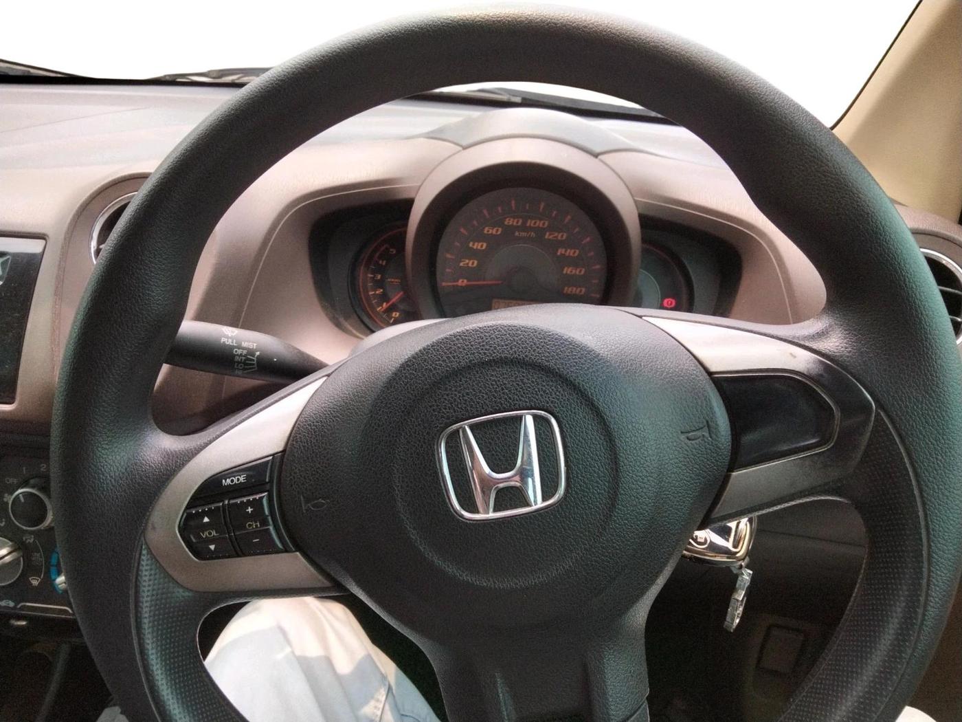 2014 Honda Amaze 1.5L I-DTEC S, Diesel, Manual, 76,058 km, interior