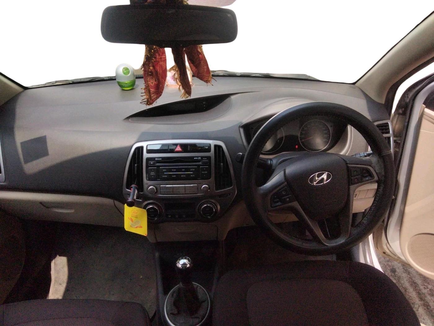 2012 Hyundai i20 SPORTZ 1.2, Petrol, Manual, 14,682 km, interior