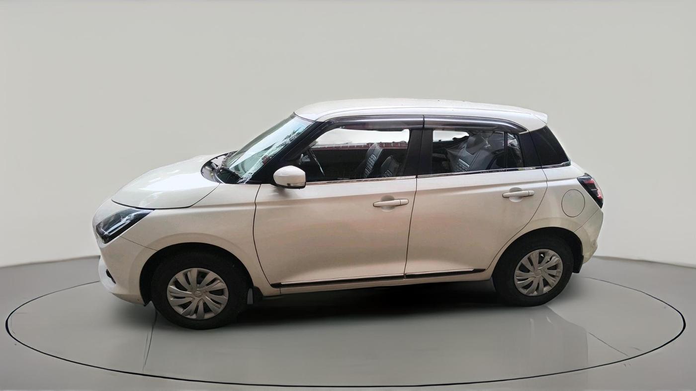 2024 Maruti Swift VXi AMT, Petrol, Automatic, 6,060 km, exterior