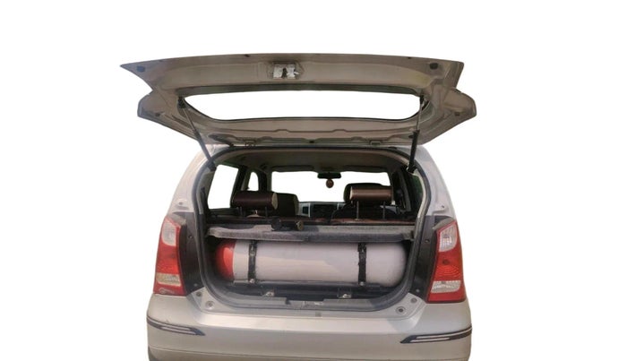 2012 Maruti Wagon R 1.0 LXI CNG, CNG, Manual, 1,11,387 km, exterior