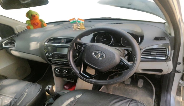 2017 Tata Tiago XZ PETROL, Petrol, Manual, 21,616 km, interior