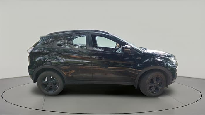 2022 Tata NEXON XZ PLUS (PREMIUM) DIESEL DARK EDITION, Diesel, Manual, 30,677 km, exterior
