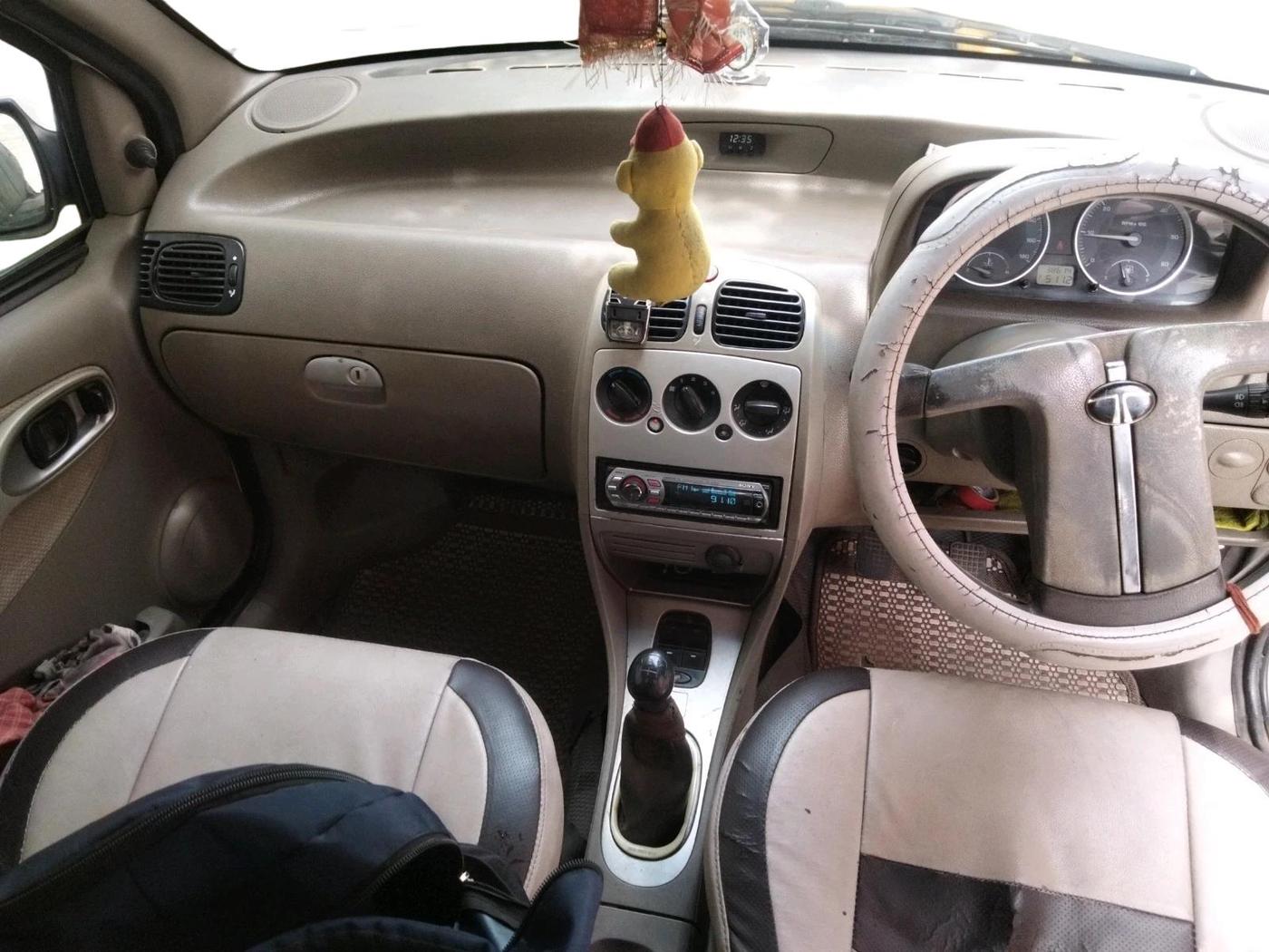 2011 Tata Indigo ECS LX CR4, Diesel, Manual, 38,614 km, interior
