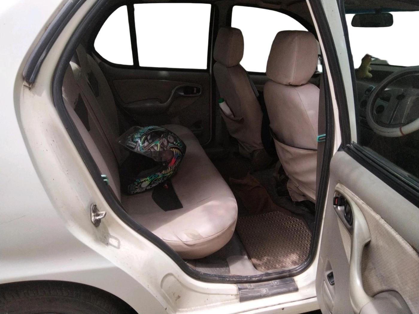 2011 Tata Indigo ECS LX CR4, Diesel, Manual, 38,614 km, interior