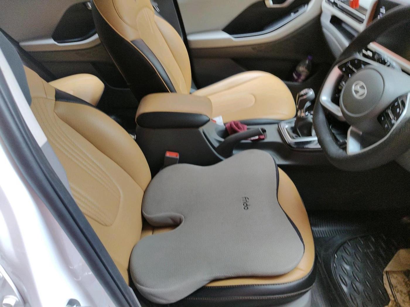2025 Hyundai Creta S (O) 1.5 PETROL, Petrol, Manual, 12,454 km, interior