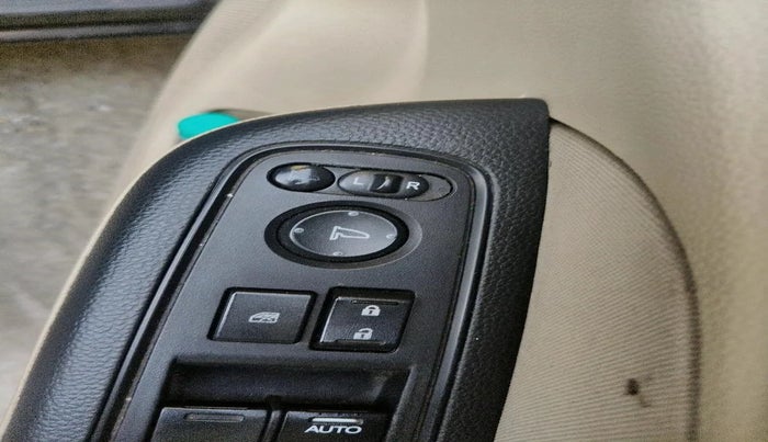 2018 Honda Amaze 1.2L I-VTEC VX, Petrol, Manual, 67,564 km, interior