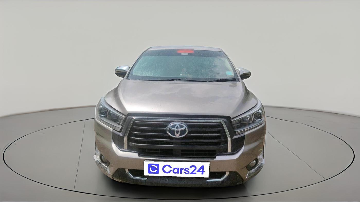 2018 Toyota Innova Crysta 2.4 ZX 7 STR, Diesel, Manual, 1,66,333 km, exterior