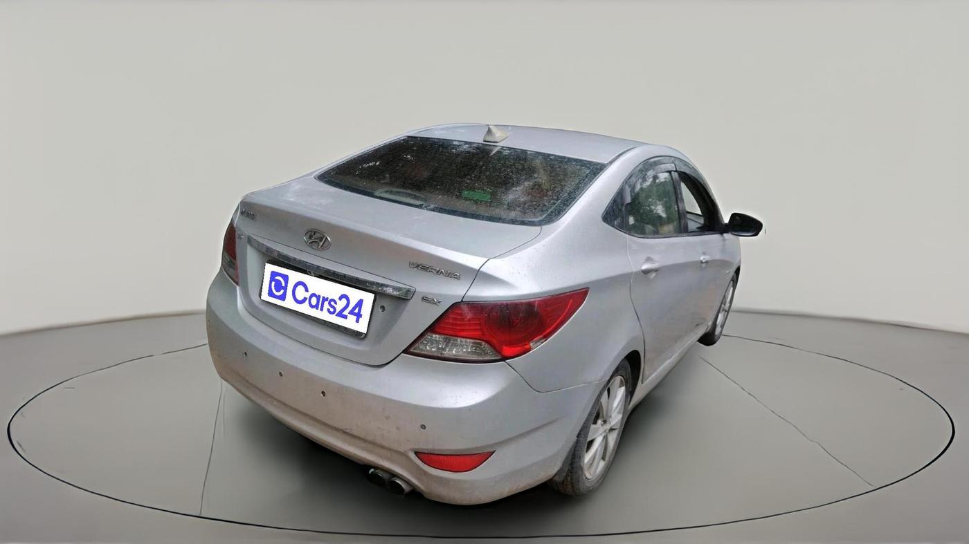 2012 Hyundai Verna FLUIDIC 1.6 CRDI SX, Diesel, Manual, 1,76,782 km, exterior