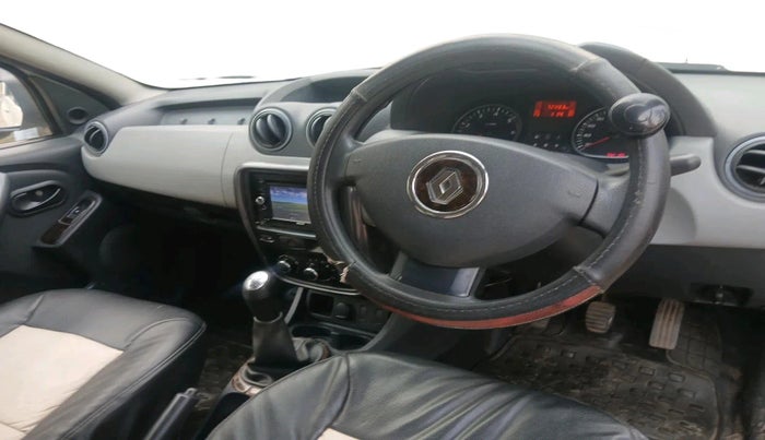 2014 Renault Duster 85 PS RXE DIESEL, Diesel, Manual, 72,003 km, interior