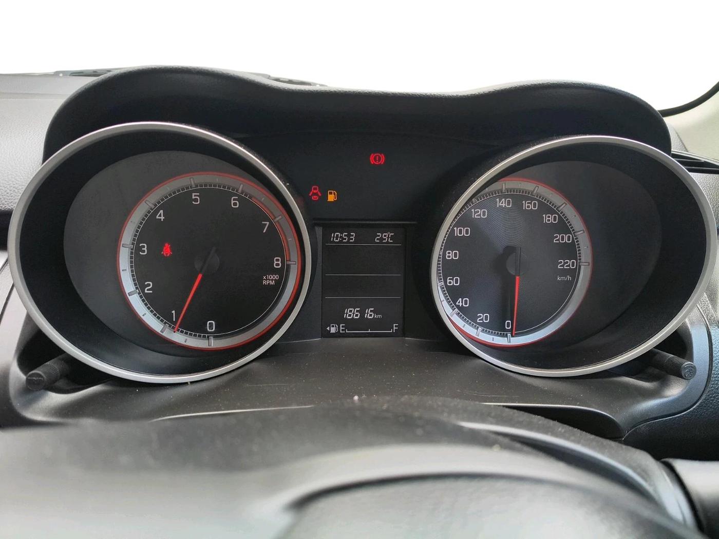 2023 Maruti Swift ZXI, Petrol, Manual, 18,616 km, interior
